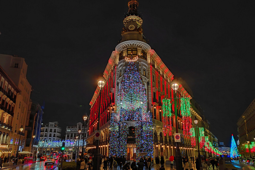 Iluminación del Hotel Four Seasons de Madrid