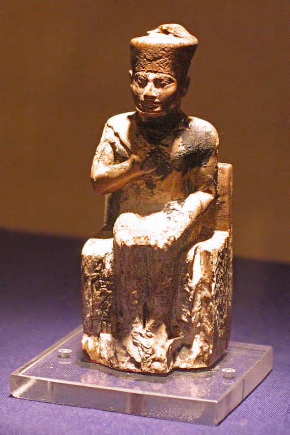 Estatuilla Khufu, representación de Keops