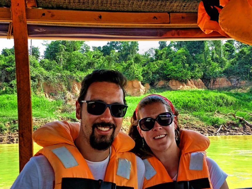 navegando por el río Tambopata
