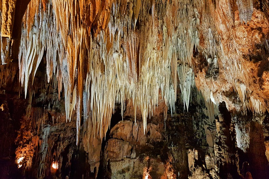 maravillas de la cueva de Valporquero