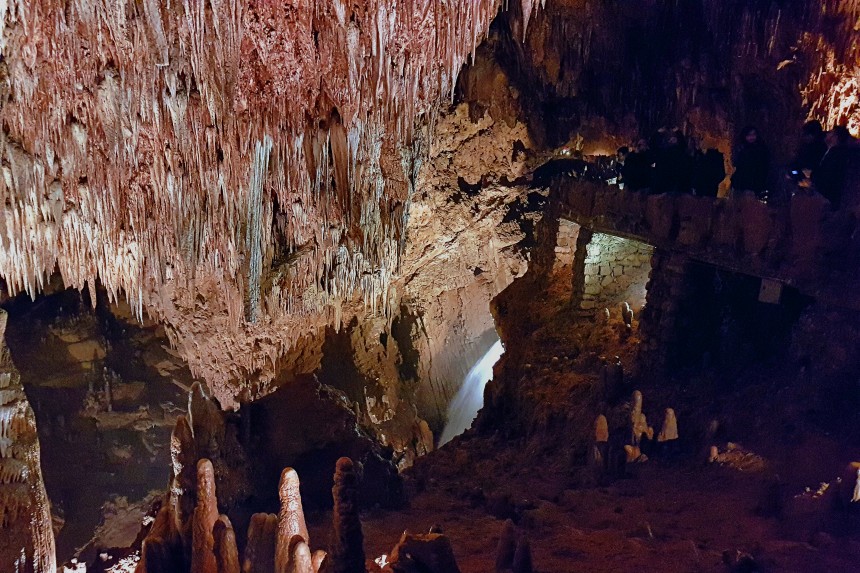 sala de las hadas en la Cueva de Valporquero