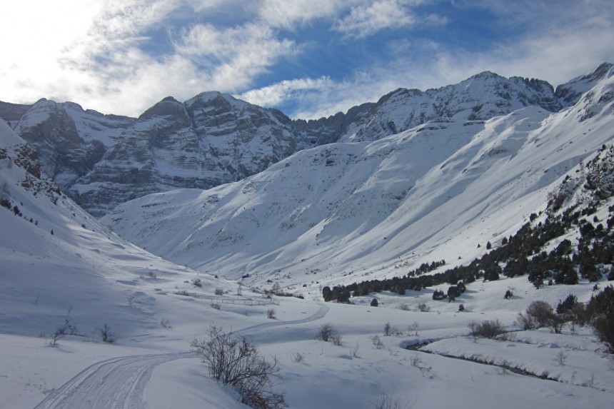 Estaciones de esquí en el pirineo aragonés