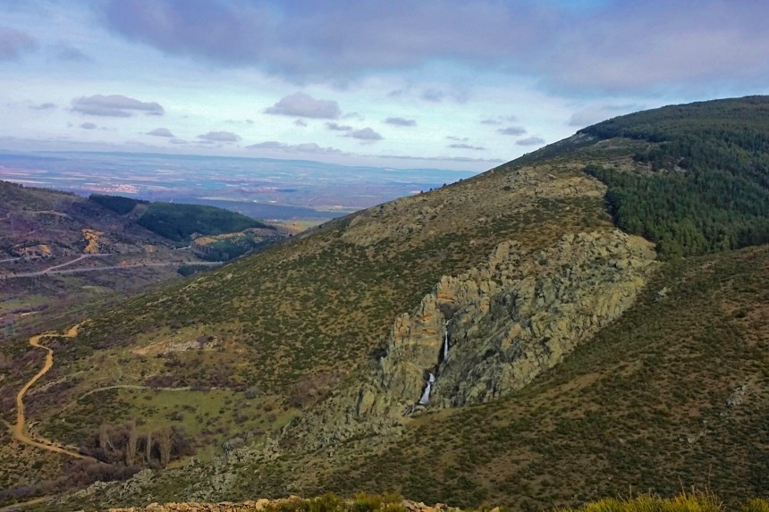 ruta de la Chorrera de los Litueros