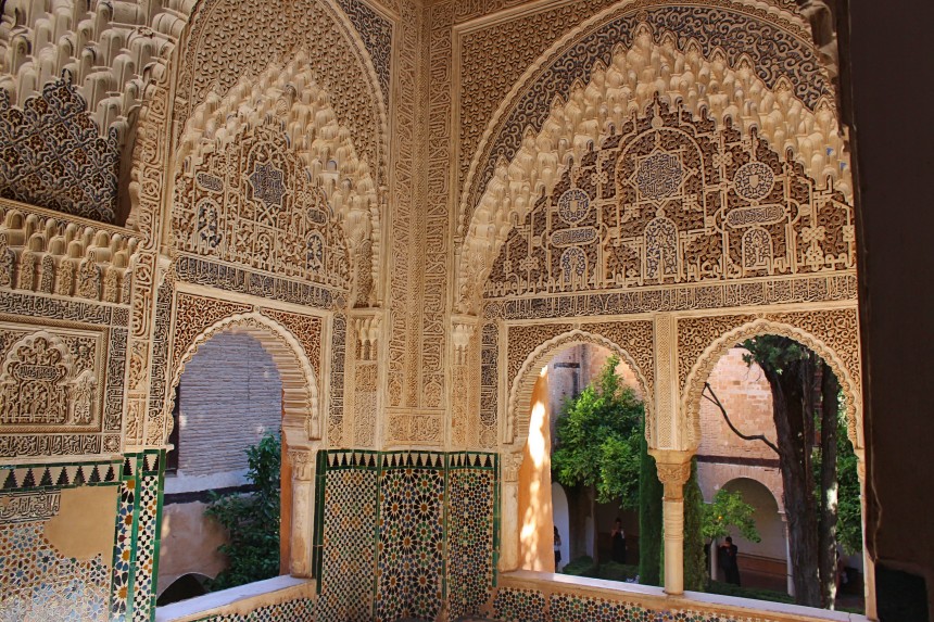 ventana de los palacios nazaríes