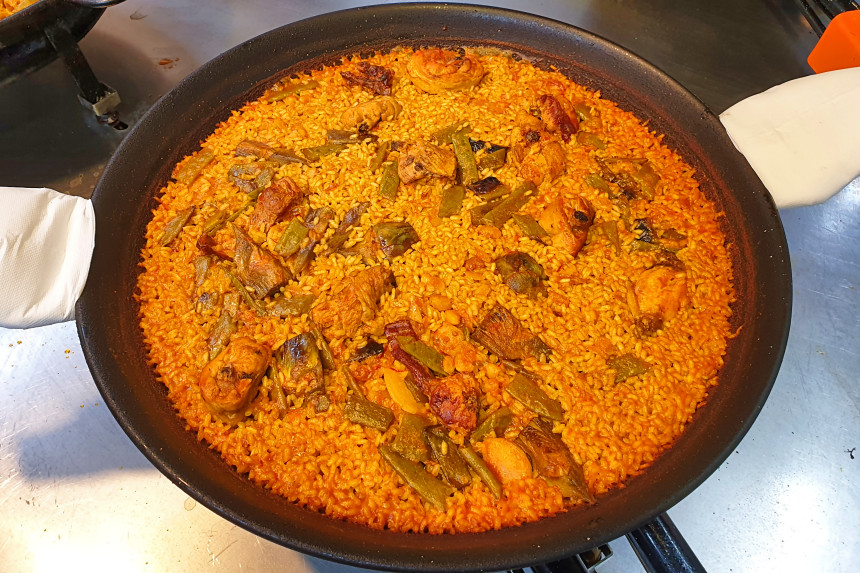 Una auténtica paella valenciana