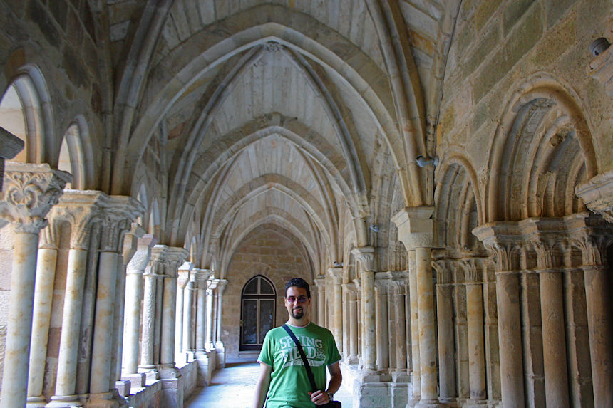 Románico en Aguilar de Campoo - Claustro del Monasterio de Santa María la Real