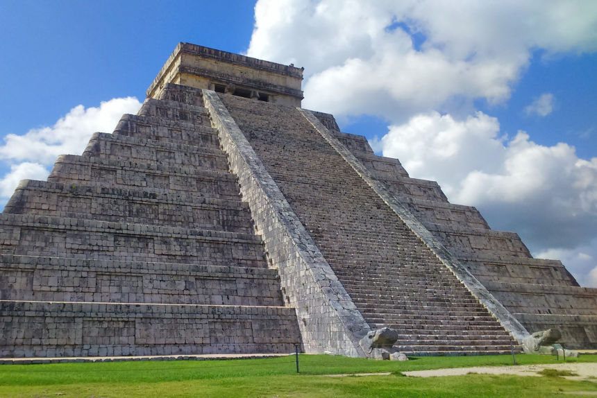 El templo de Kukulkán en Chichén Itzá