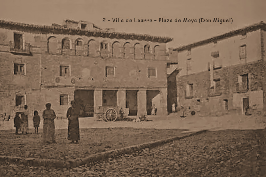 foto antigua de la Villa de Loarre
