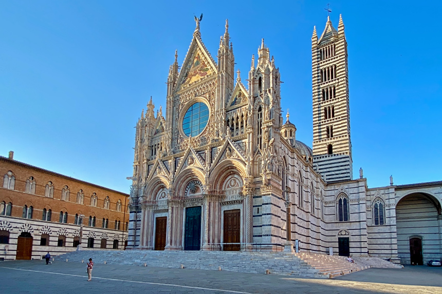 fachada del Duomo de Siena