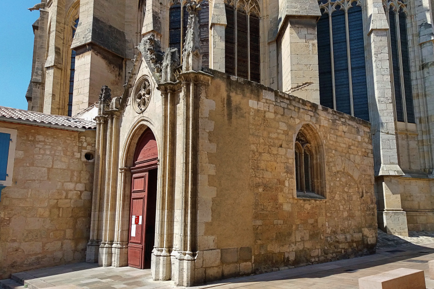 Entrada a la Catedral de Narbona