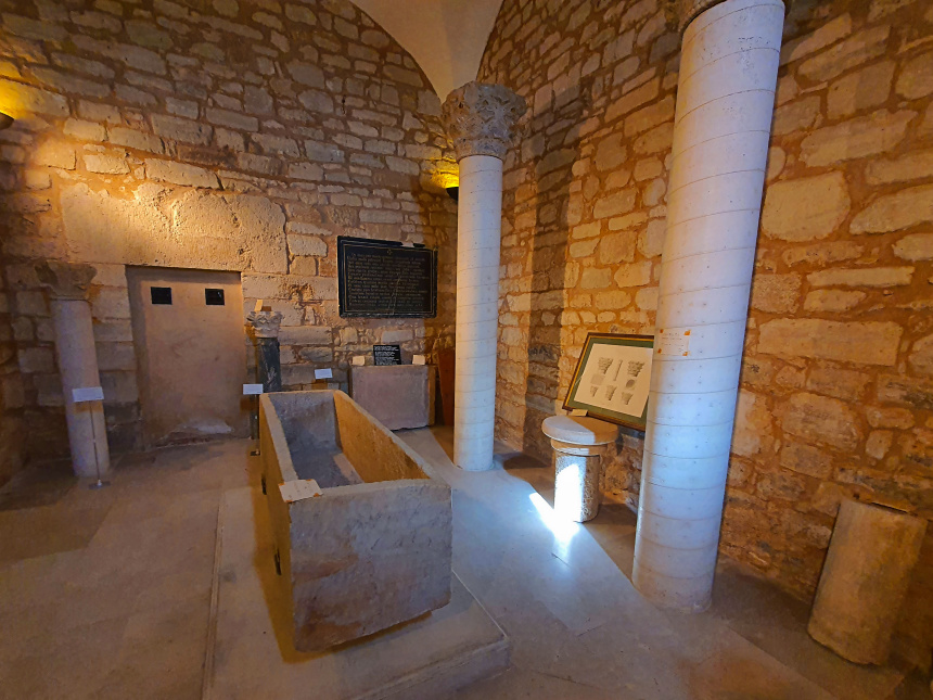 sepulcro de Chindasvinto en San Román de Hornija